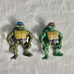 Teenage Mutant Ninja Turtles Action Figures by Playmate. Leonardo & Raphael 3 in
